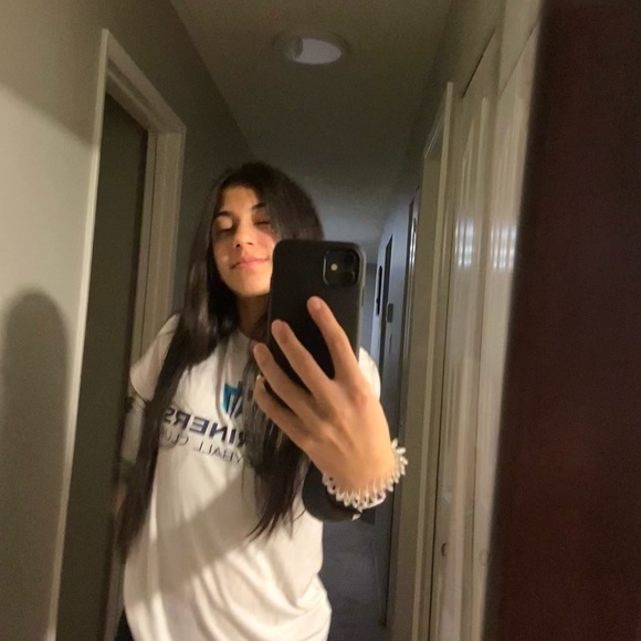 Meet your Posher, Amrit - Picture 2 of 2